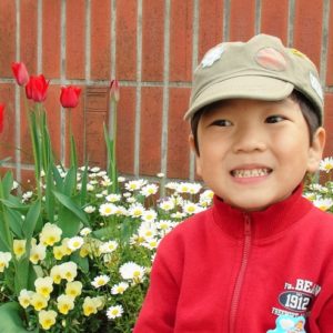 子どもの永久歯がグラグラするのは、噛み合わせが悪いの？